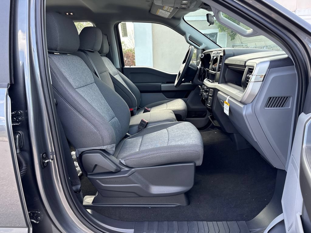 New 2026 Ford F250 XL w/ STX Appearance Package AWD/4WD image 5