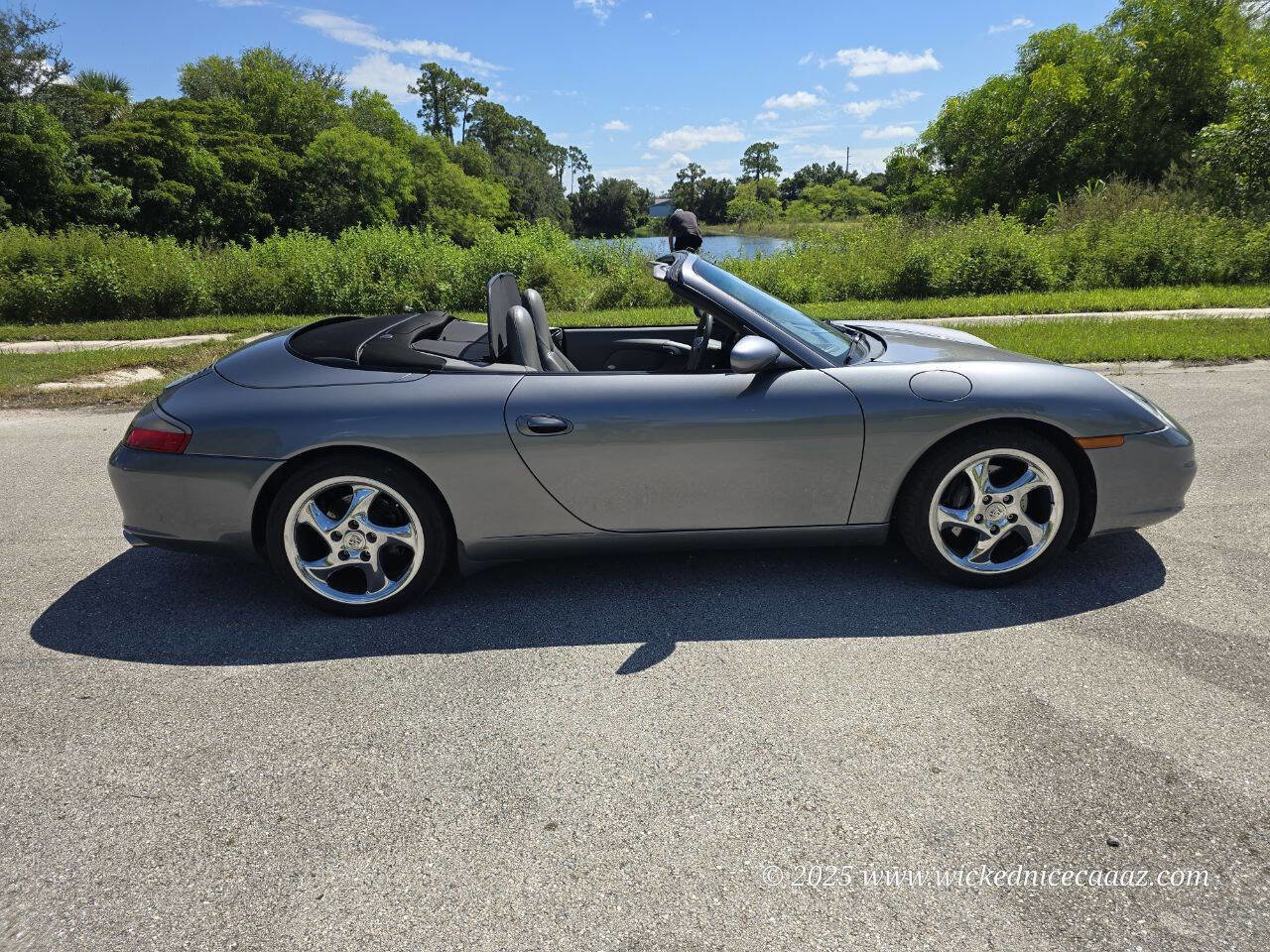 Used 2004 Porsche 911 Carrera image 6