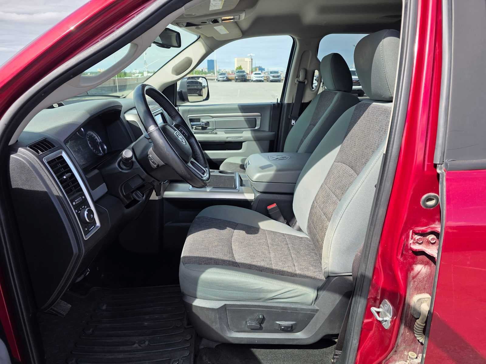 Used 2015 RAM 1500 Outdoorsman AWD/4WD image 19