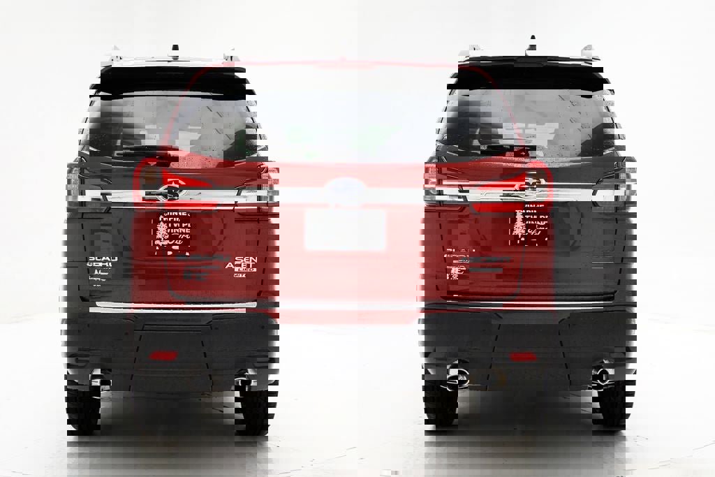 Used 2022 Subaru Ascent Limited w/ Technology Package image 8