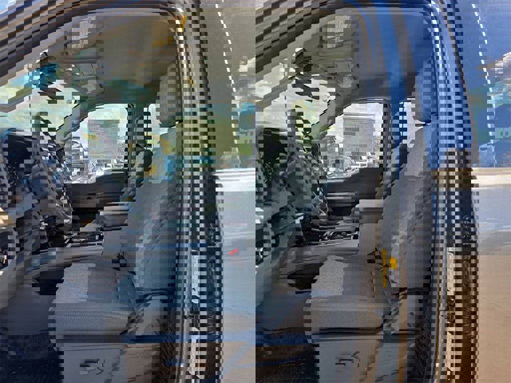 New 2026 Ford F350 XLT w/ 360-Degree Camera Package image 14