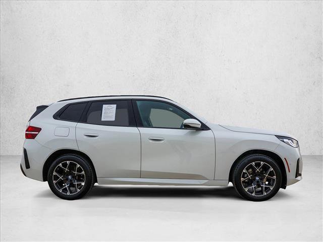 Used 2025 BMW X3 xDrive30i image 4