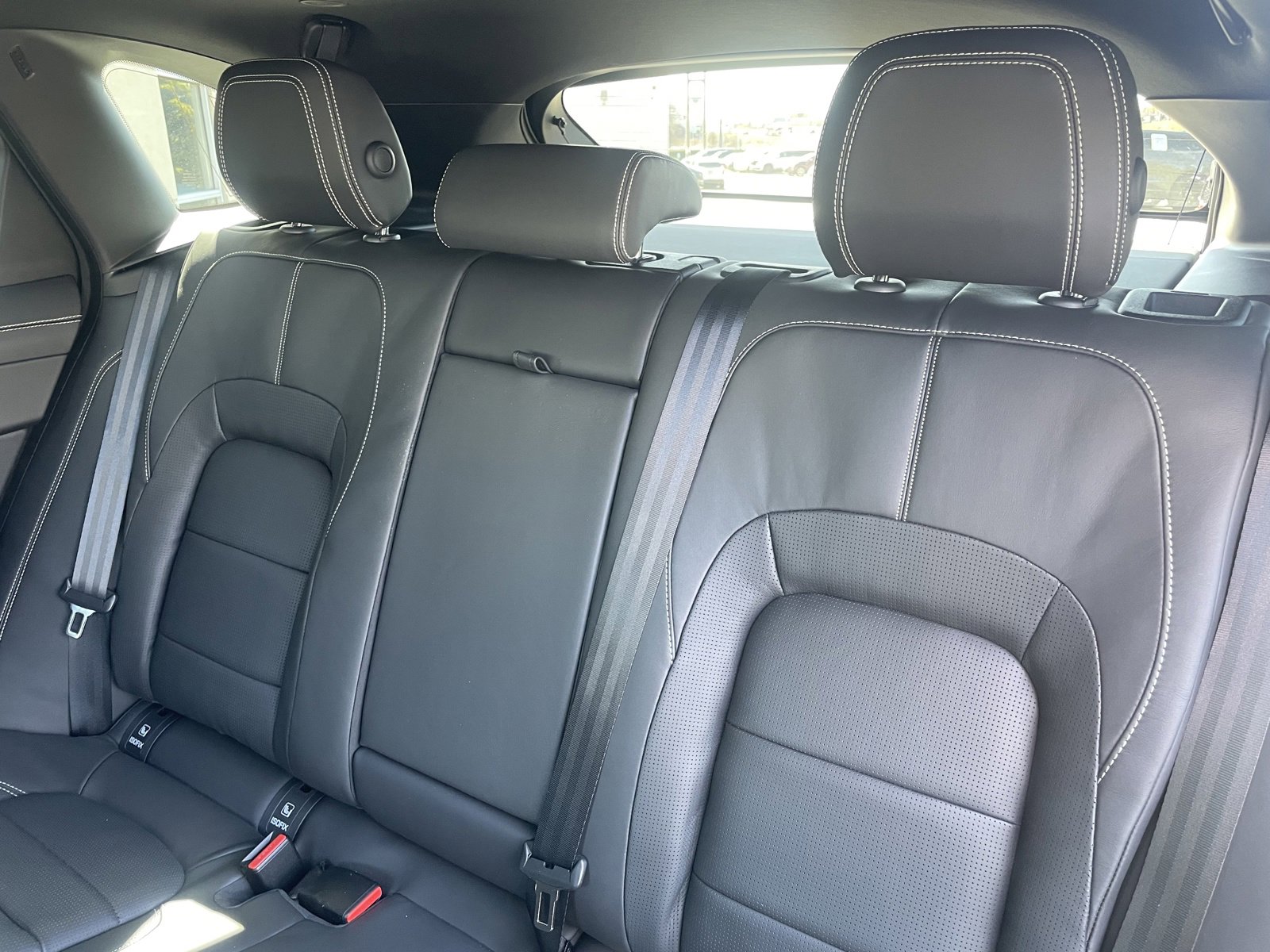 New 2025 Jaguar F-PACE R-Dynamic S image 27