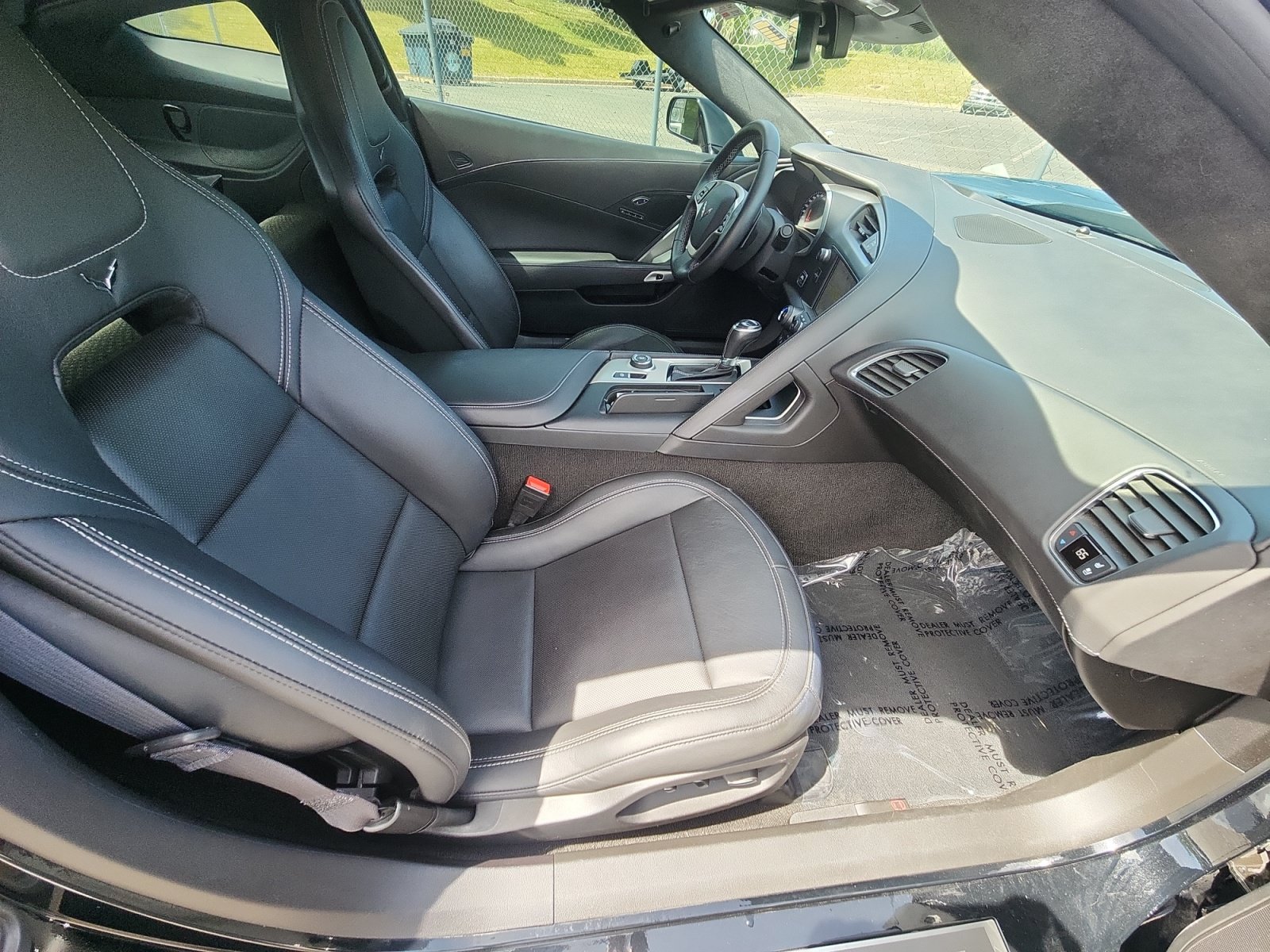 Used 2015 Chevrolet Corvette Stingray Coupe w/ 3LT Preferred Equipment Group RWD image 19