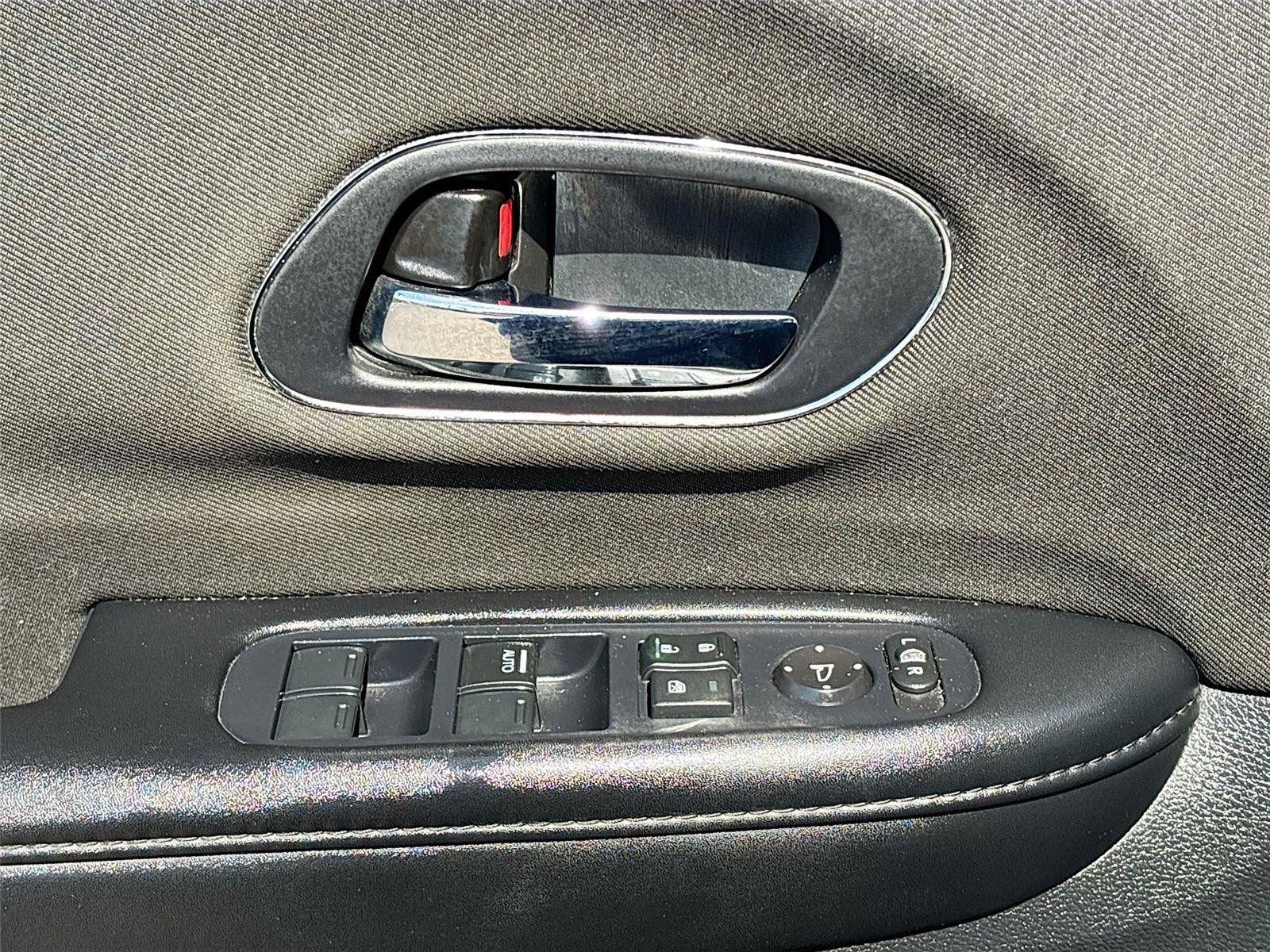 Used 2020 Honda HR-V EX image 17