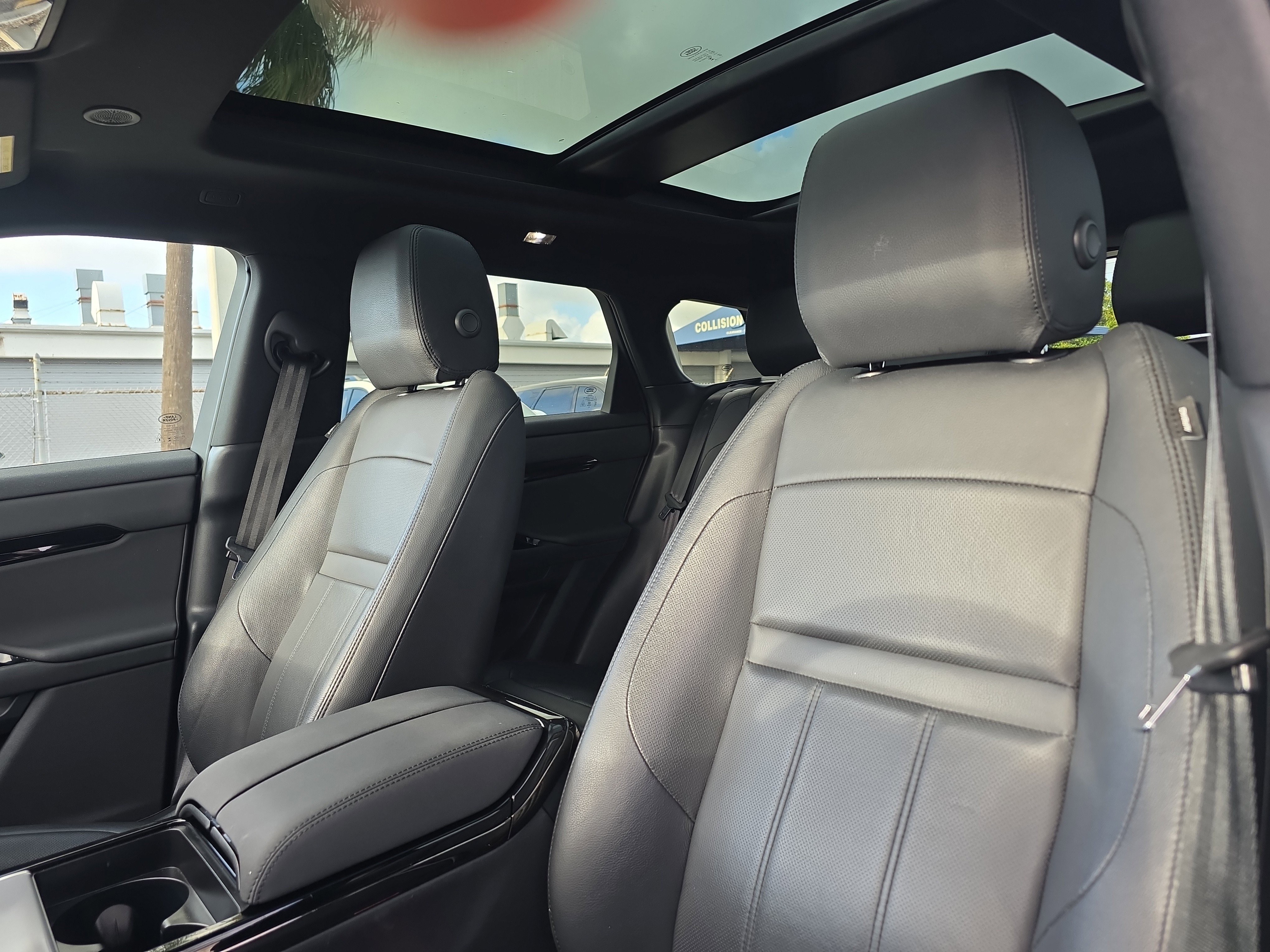 Used 2024 Land Rover Range Rover Evoque S AWD/4WD image 26