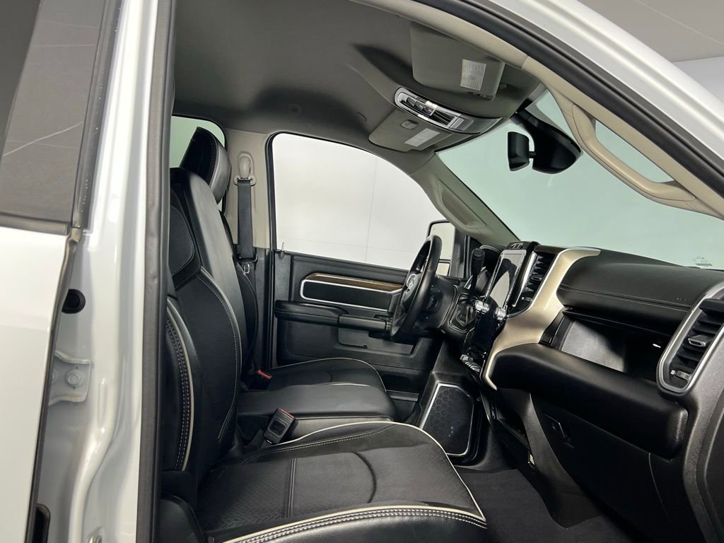 Used 2024 RAM 2500 Laramie image 31