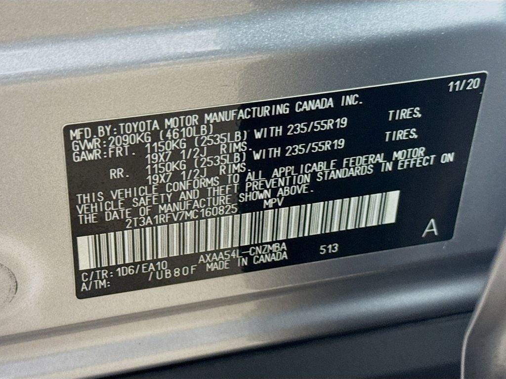 Certified 2021 Toyota RAV4 XLE Premium AWD/4WD image 30