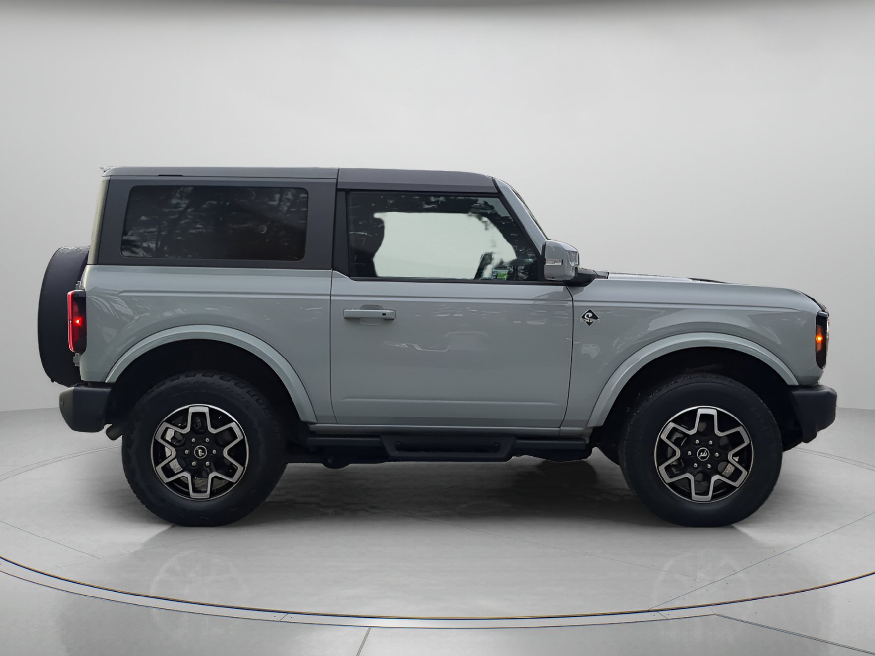 Certified 2023 Ford Bronco Outer Banks AWD/4WD image 39