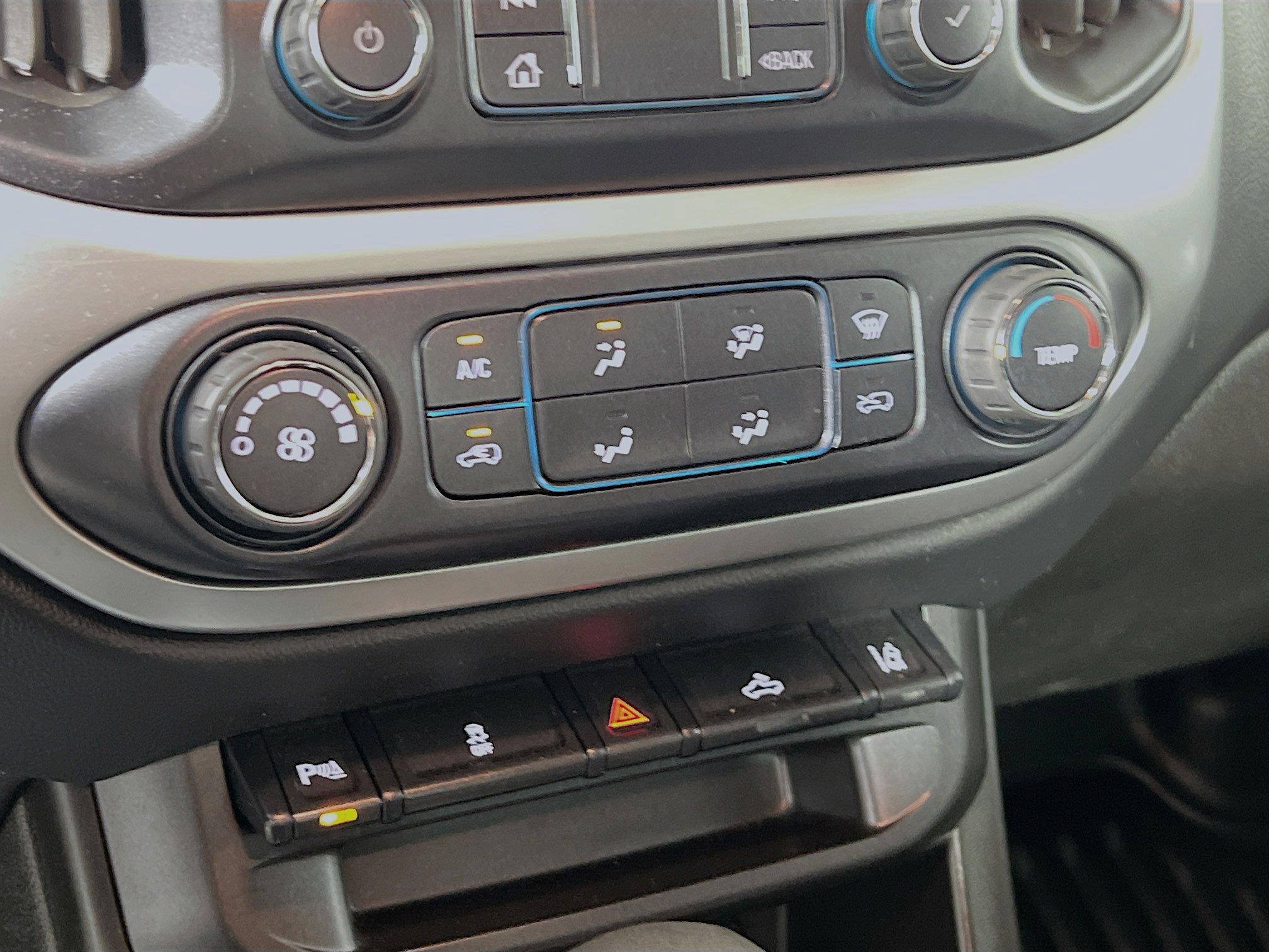 Used 2022 Chevrolet Colorado LT w/ Fleet Safety Package image 26