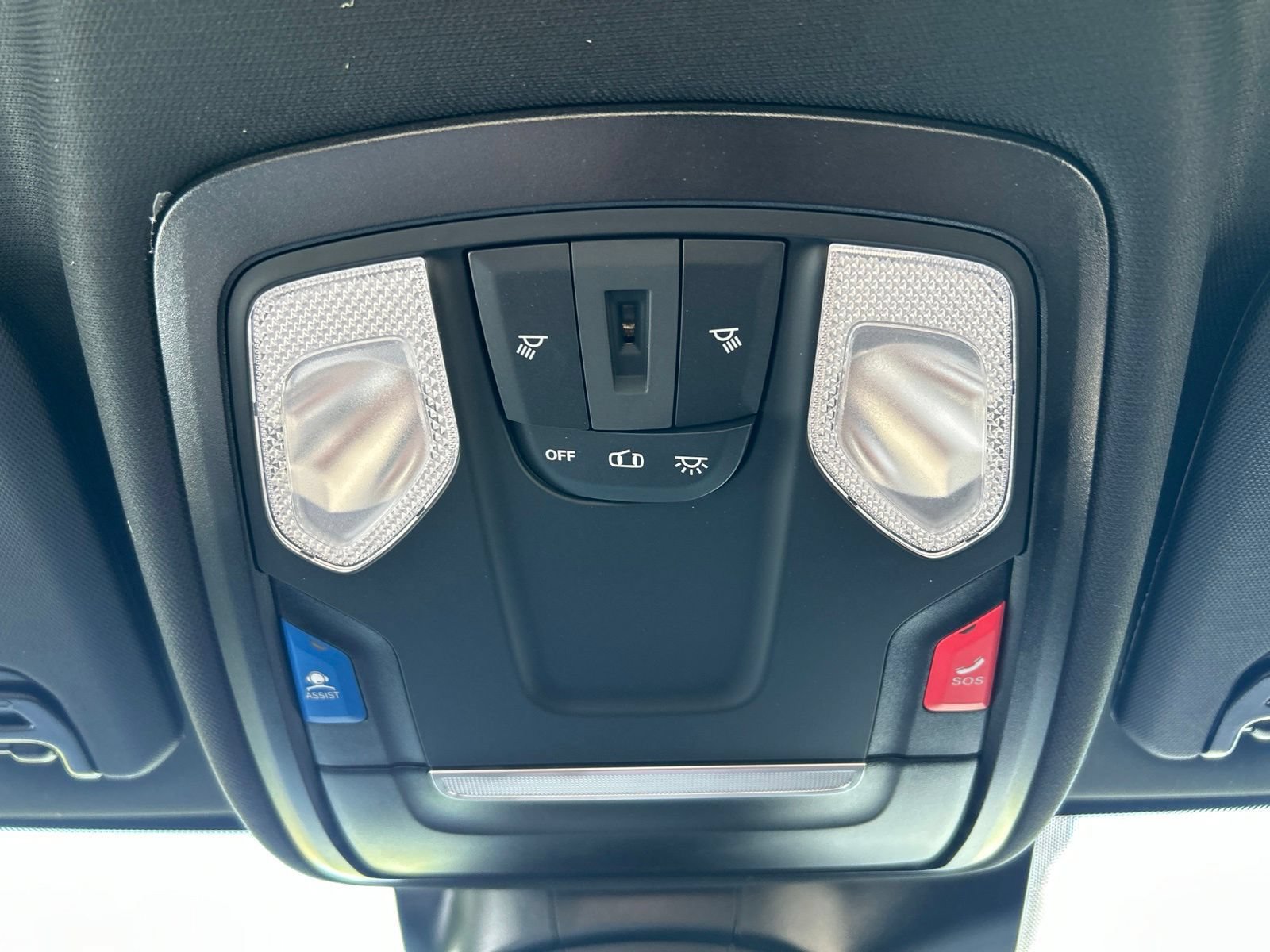 New 2026 RAM 5500 Tradesman AWD/4WD image 32