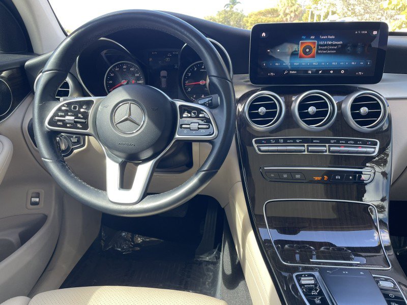 Used 2021 Mercedes-Benz GLC 300 image 14