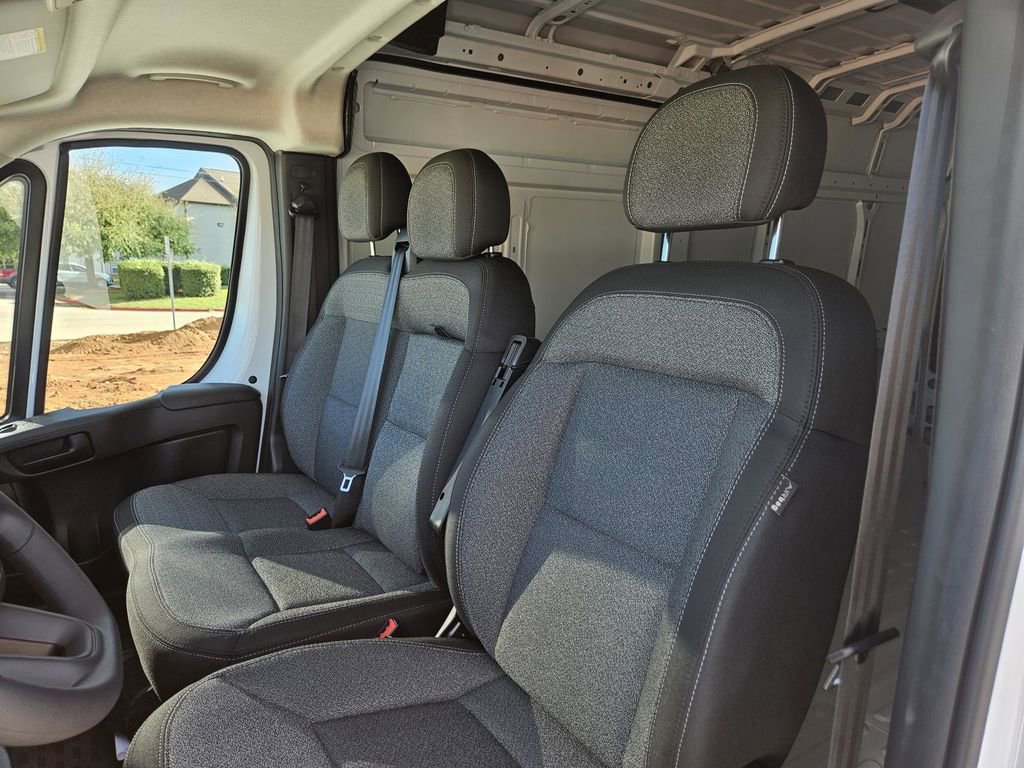New 2026 RAM ProMaster 2500 w/ Convenience Group image 11
