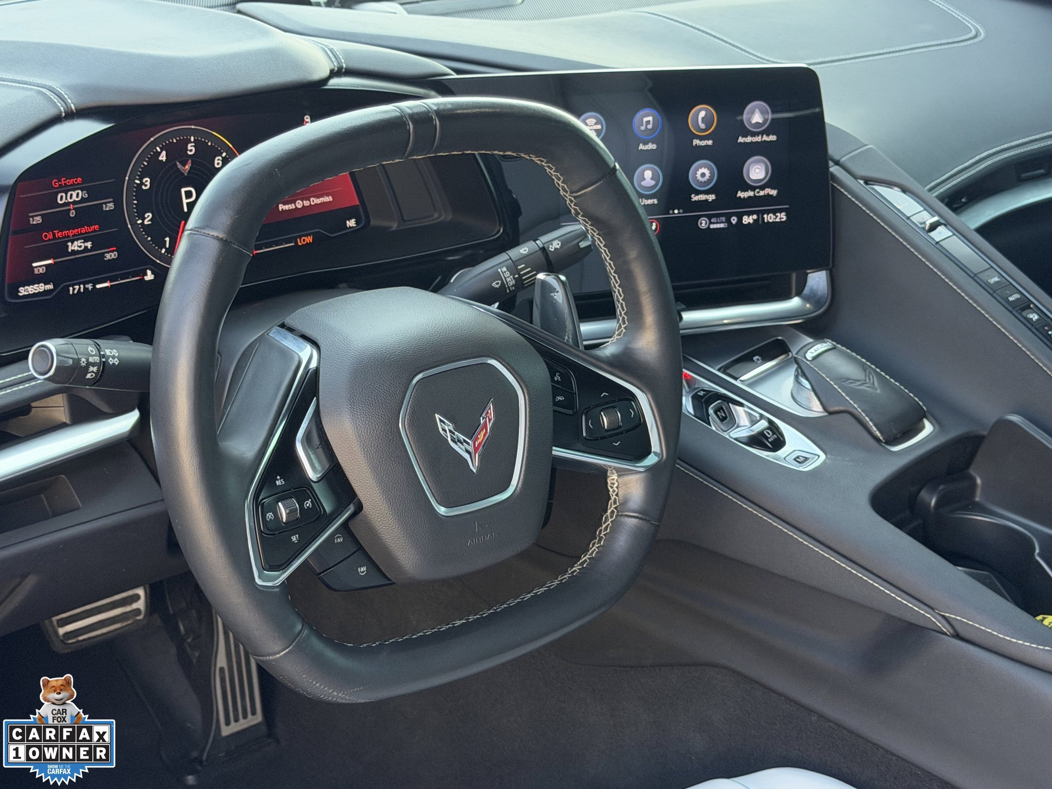 Used 2021 Chevrolet Corvette Stingray Convertible w/ Z51 Performance Package RWD image 13