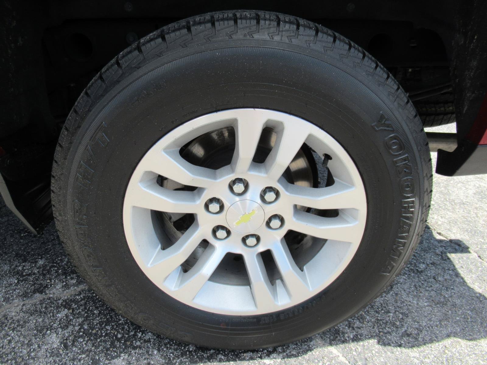 Used 2018 Chevrolet Silverado 1500 LT w/ All Star Edition RWD image 8