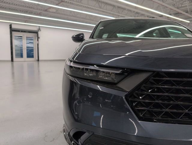 Used 2025 Honda Accord EX-L image 30