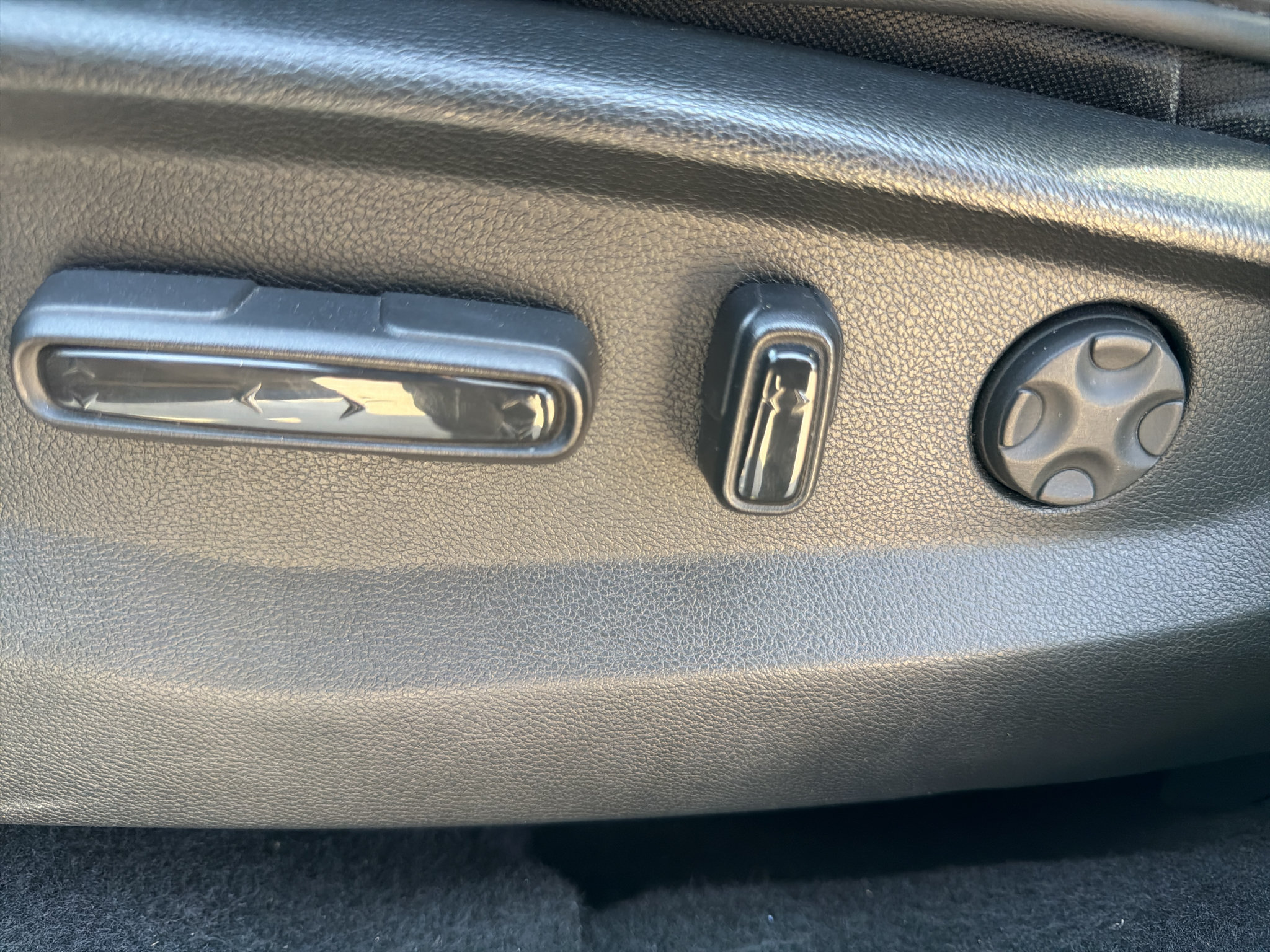 Used 2022 Honda CR-V EX image 15