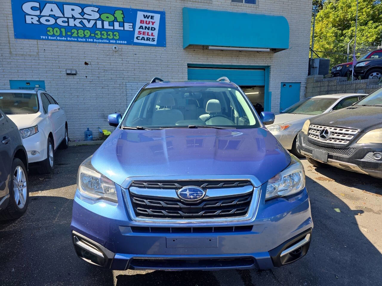 Used 2018 Subaru Forester 2.5i Premium w/ All-Weather Package AWD/4WD image 4