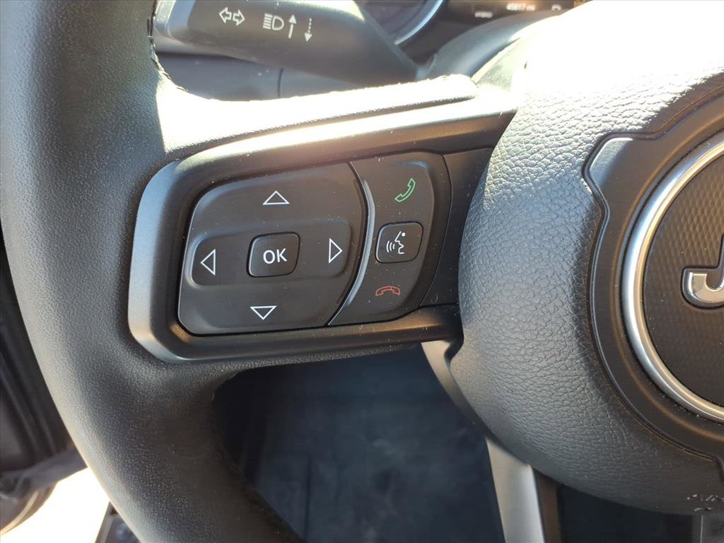 Used 2023 Jeep Wrangler Unlimited w/ Cold Weather Group AWD/4WD image 29