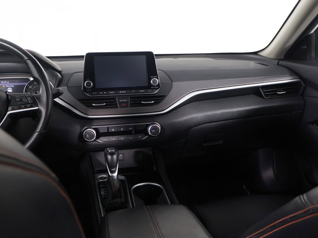 Used 2024 Nissan Altima 2.5 SR image 30