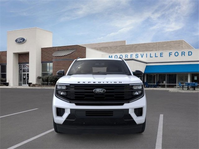 New 2025 Ford Expedition Platinum w/ Stealth Performance Package image 6