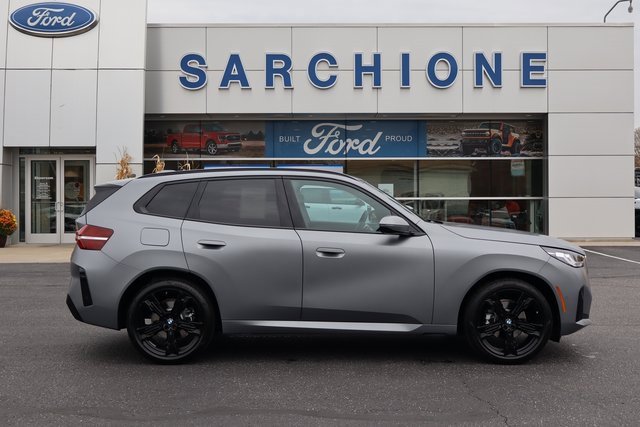 Used 2025 BMW X3 xDrive30i w/ Premium Package image 2