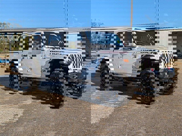 Used 2021 Jeep Gladiator Rubicon image 2