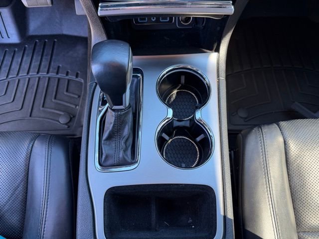 Used 2020 Jeep Grand Cherokee Limited w/ Luxury Group II image 18