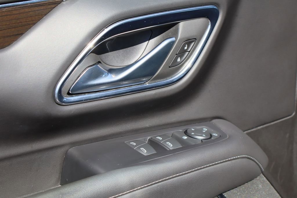 Certified 2023 GMC Yukon SLE image 19