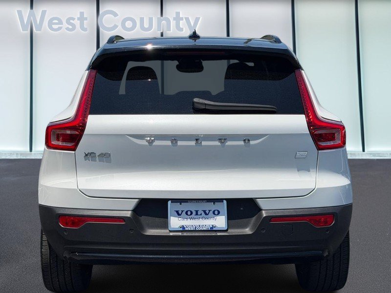Certified 2023 Volvo XC40 Recharge Plus AWD/4WD image 6