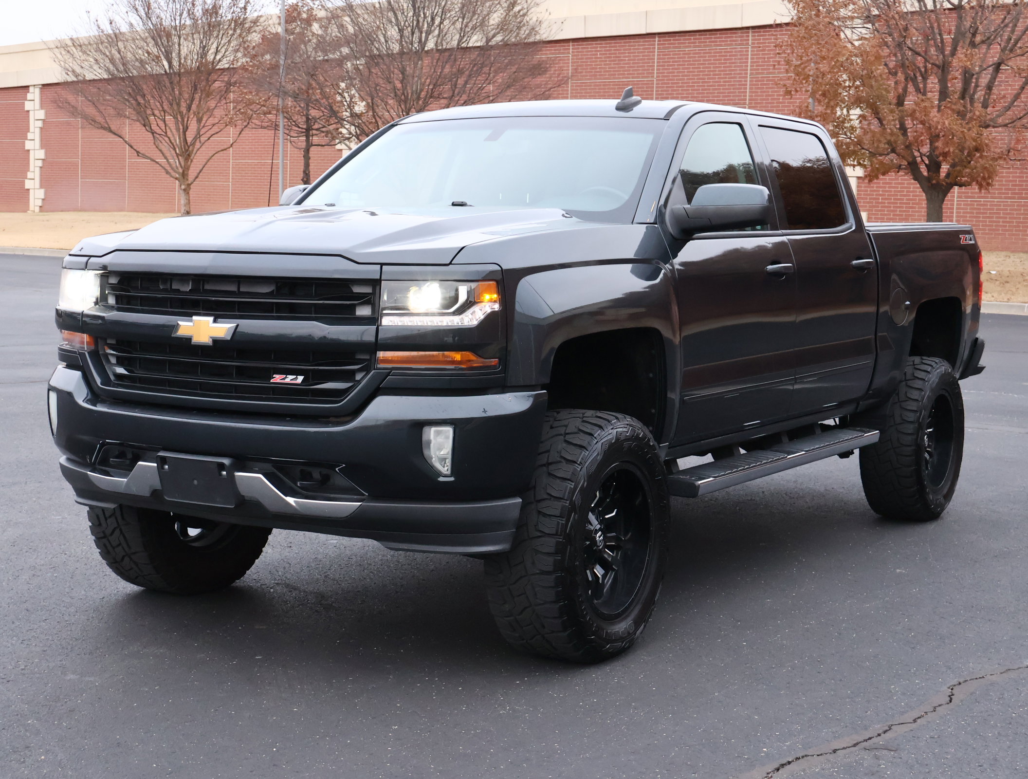 Used 2017 Chevrolet Silverado 1500 LT w/ All Star Edition image 25