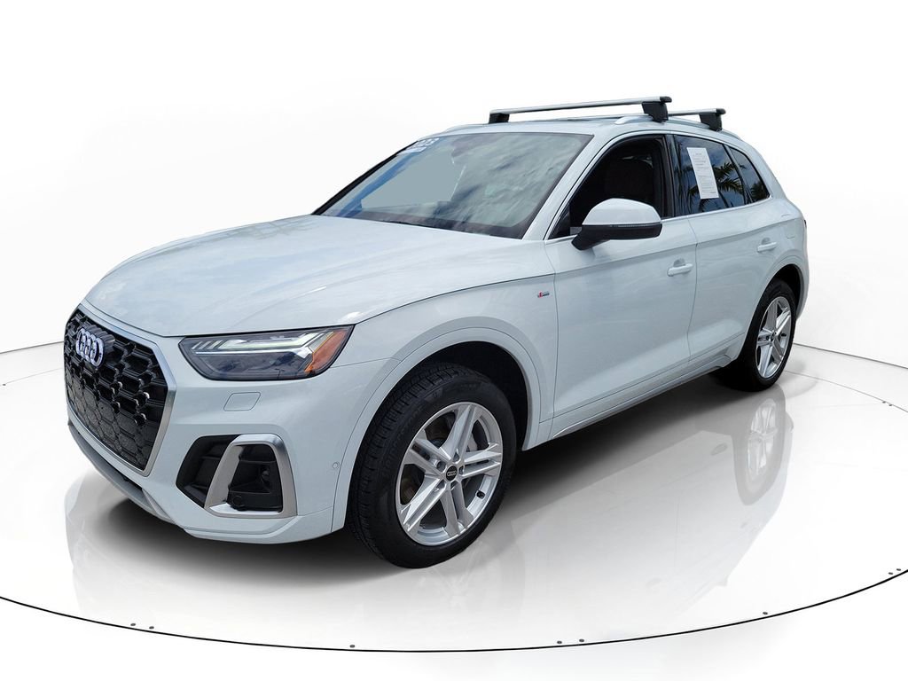 Certified 2023 Audi Q5 e Prestige w/ Prestige Package AWD/4WD image 2