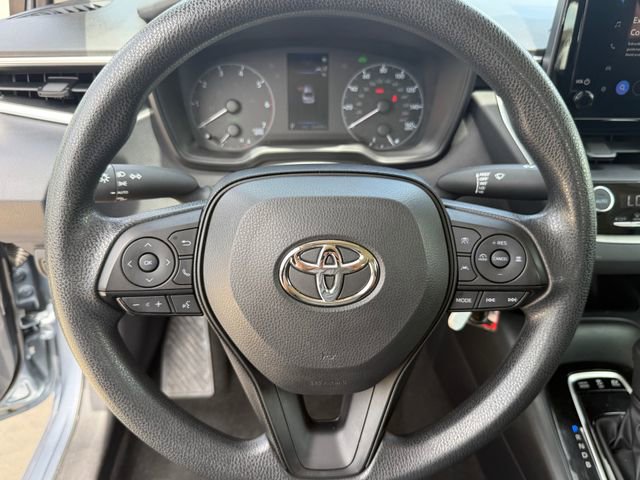 Used 2025 Toyota Corolla LE w/ Carpet Mat Package (TMS) FWD image 11