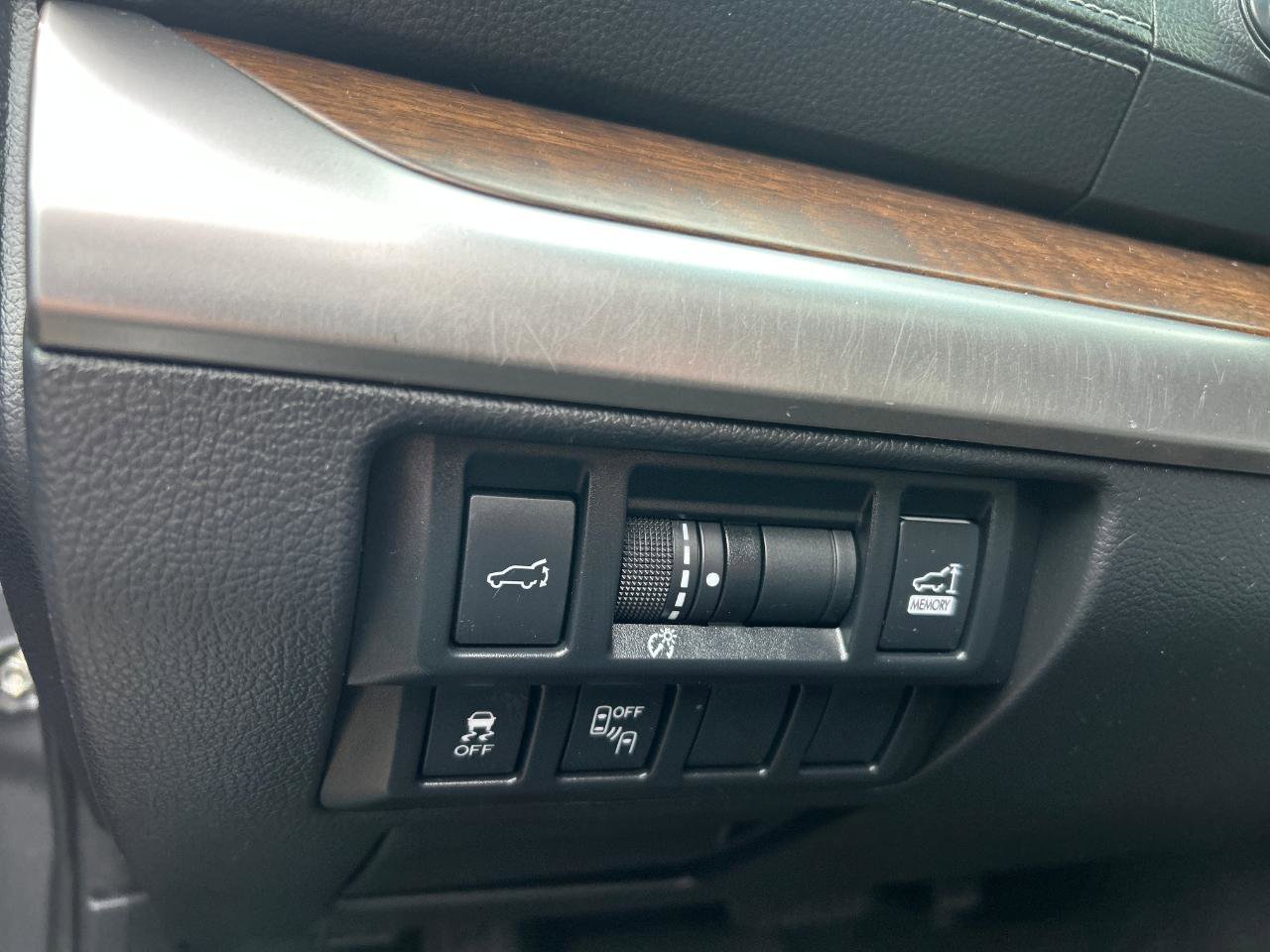 Used 2018 Subaru Outback 2.5i Limited image 7