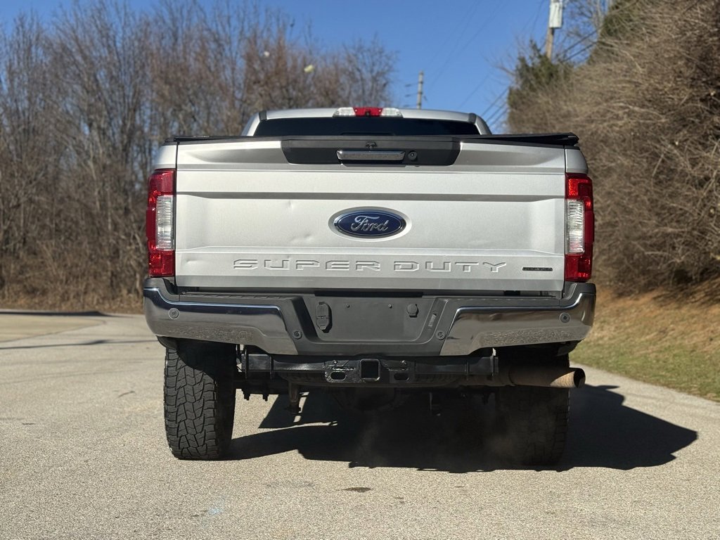 Used 2017 Ford F250 Lariat w/ Lariat Value Package image 7