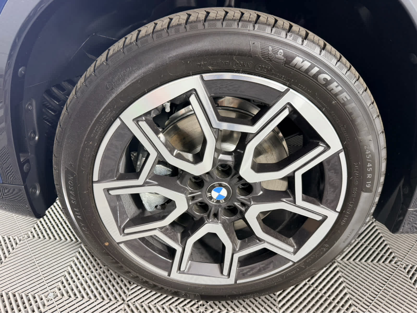 New 2027 BMW X1 xDrive28i AWD/4WD image 9