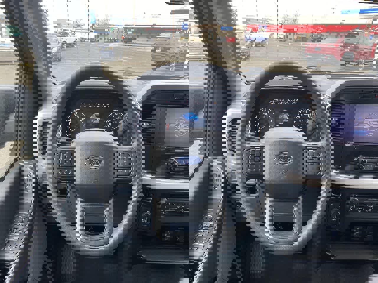 Used 2023 Ford F150 XLT image 14