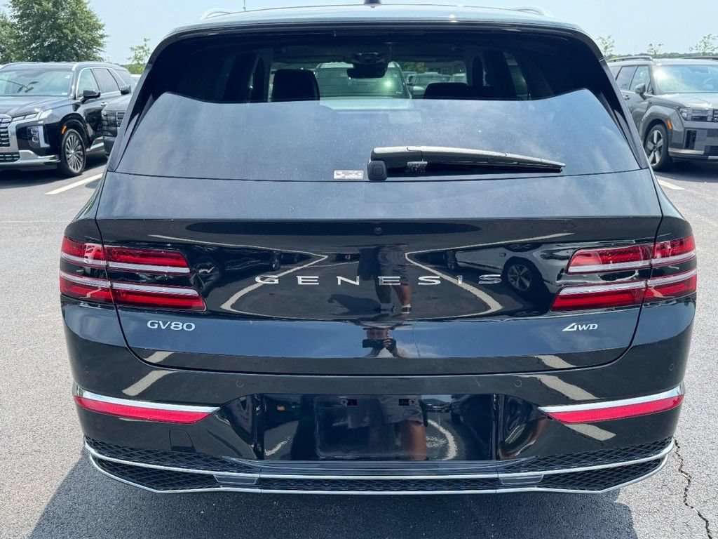 Certified 2026 Genesis GV80 2.5T Select AWD/4WD image 4