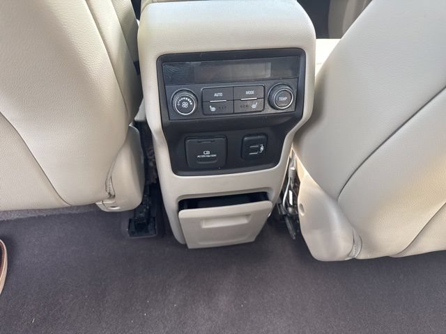 Used 2018 GMC Acadia Denali AWD/4WD image 14