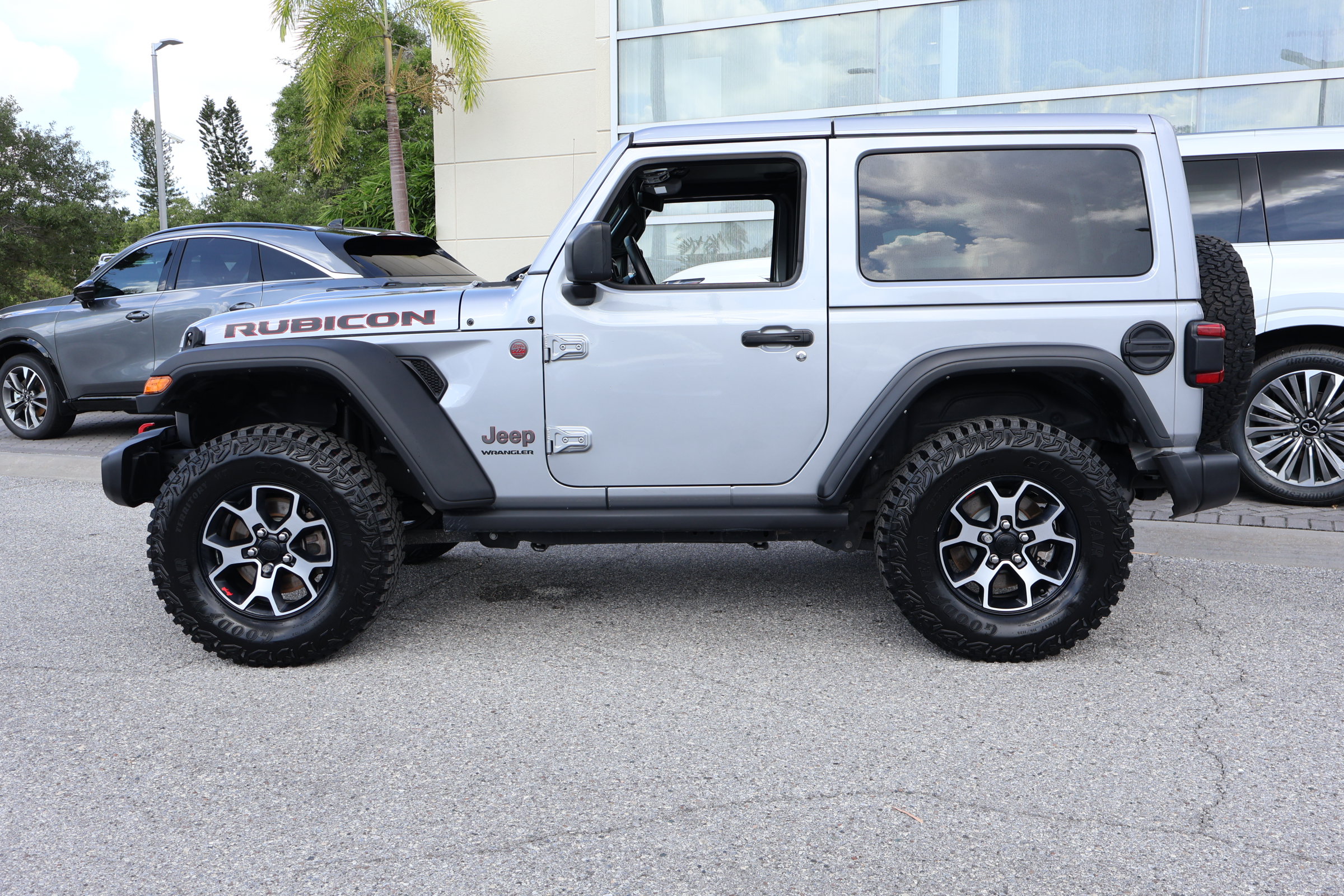 Used 2021 Jeep Wrangler Rubicon AWD/4WD image 4