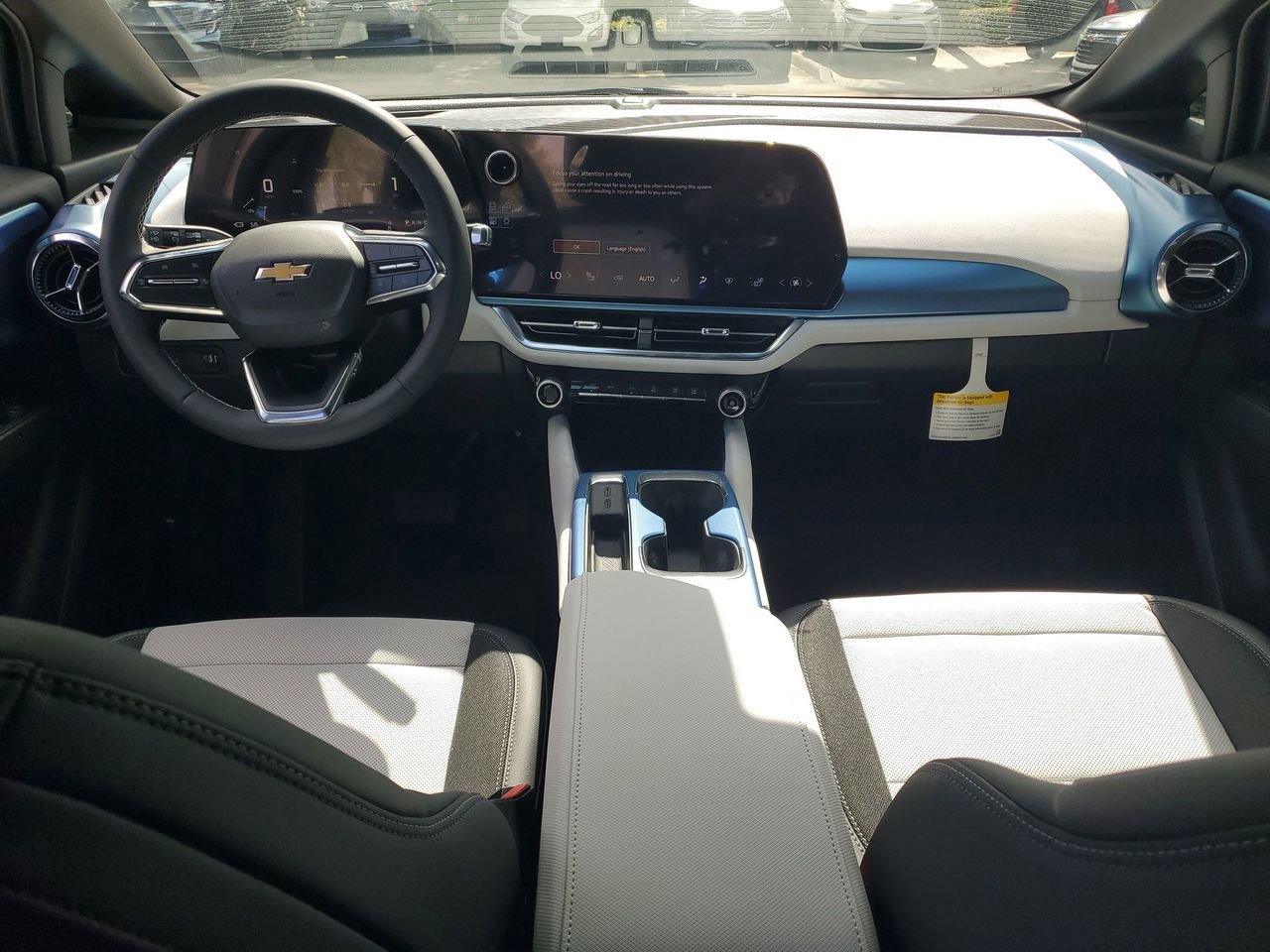 New 2025 Chevrolet Equinox EV LT FWD image 13
