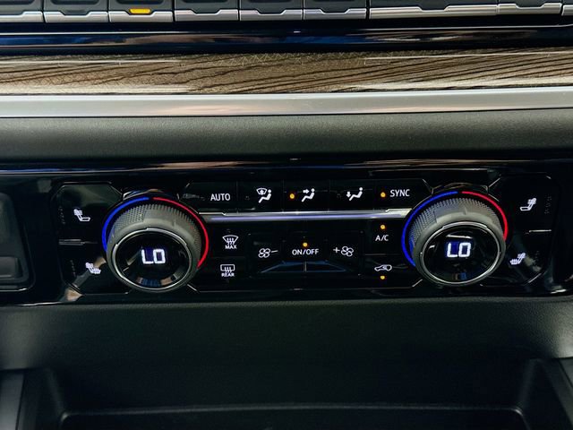 New 2026 Chevrolet Silverado 1500 RST w/ Dark Appearance Package image 18