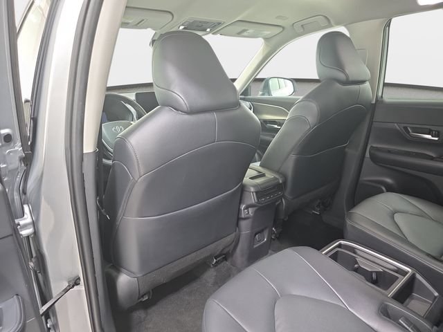Certified 2025 Toyota Grand Highlander AWD image 12