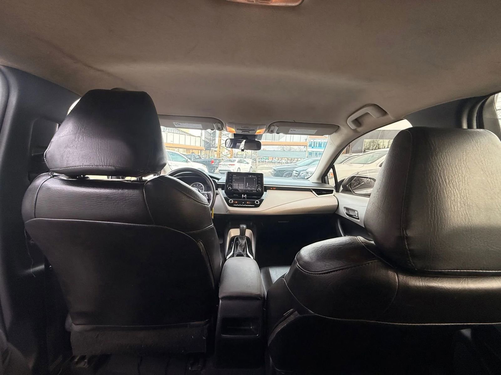 Used 2022 Toyota Corolla LE image 28