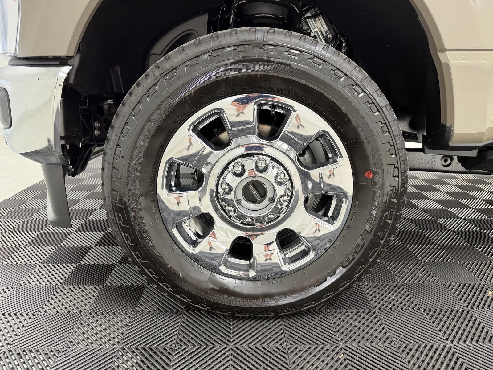 New 2026 Ford F250 King Ranch w/ Chrome Package AWD/4WD image 13
