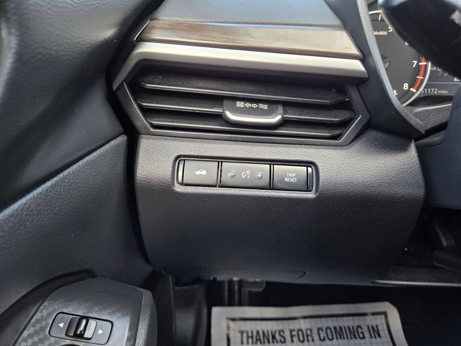 Used 2024 Nissan Altima 2.5 SV FWD image 40