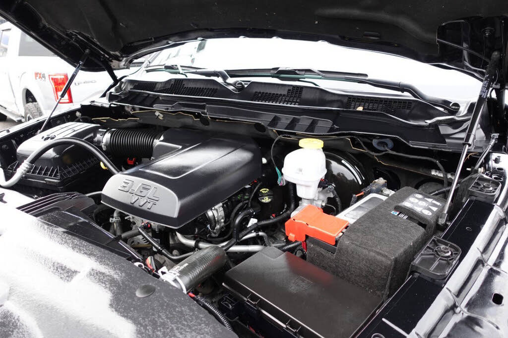 Used 2023 RAM 1500 Warlock AWD/4WD image 57