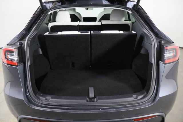Used 2021 Tesla Model Y Long Range AWD/4WD image 16