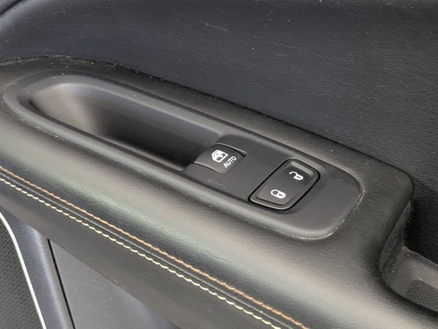 Used 2019 Jeep Compass Latitude w/ Popular Equipment Group FWD image 35