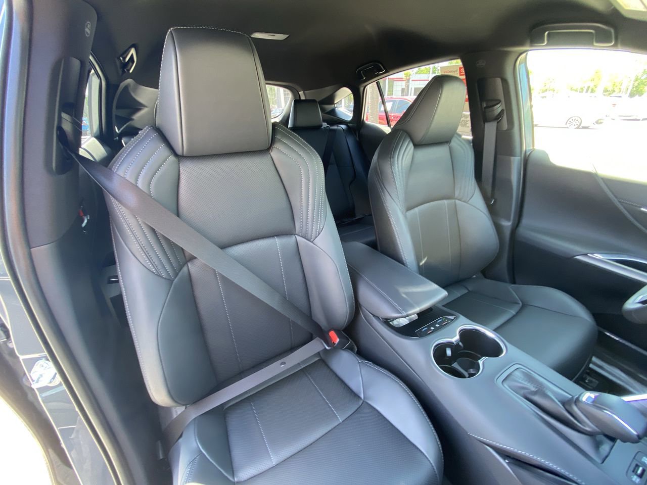Used 2021 Toyota Venza Limited AWD/4WD image 40